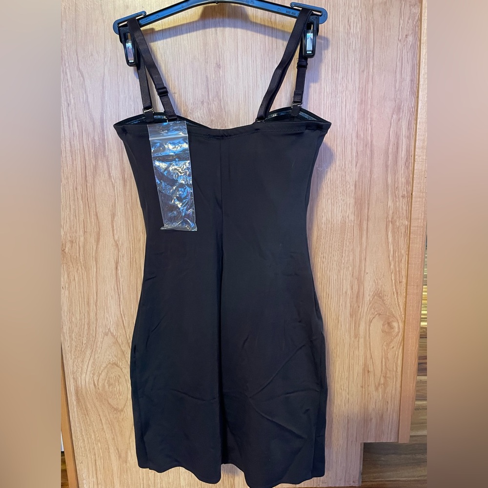 Ruby Ribbon Convertible Slip, black multiple sizes - Picture 2 of 2